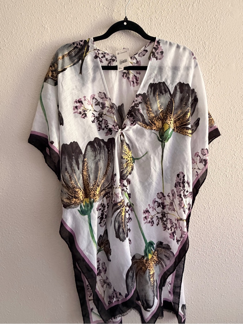 Versona White Floral Tie-Front kimono with Gold Accents